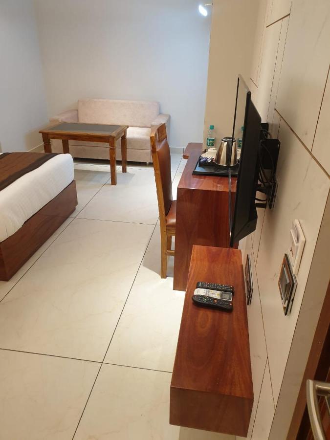Hotel Suncity Palace Katihār Екстериор снимка