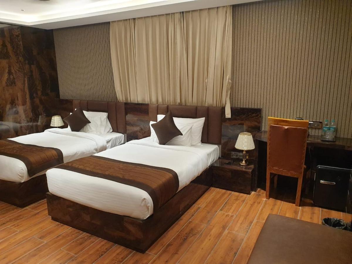 Hotel Suncity Palace Katihār Екстериор снимка