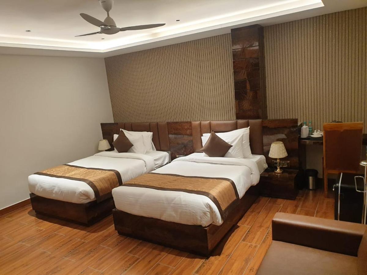 Hotel Suncity Palace Katihār Екстериор снимка