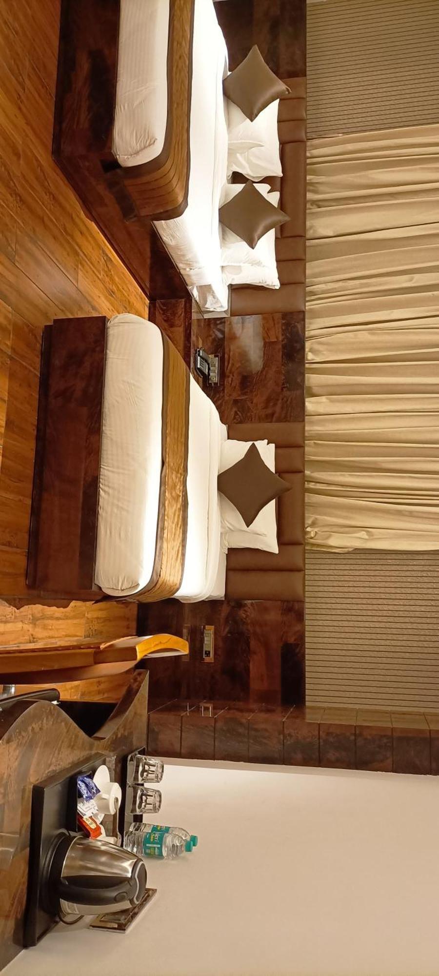 Hotel Suncity Palace Katihār Екстериор снимка