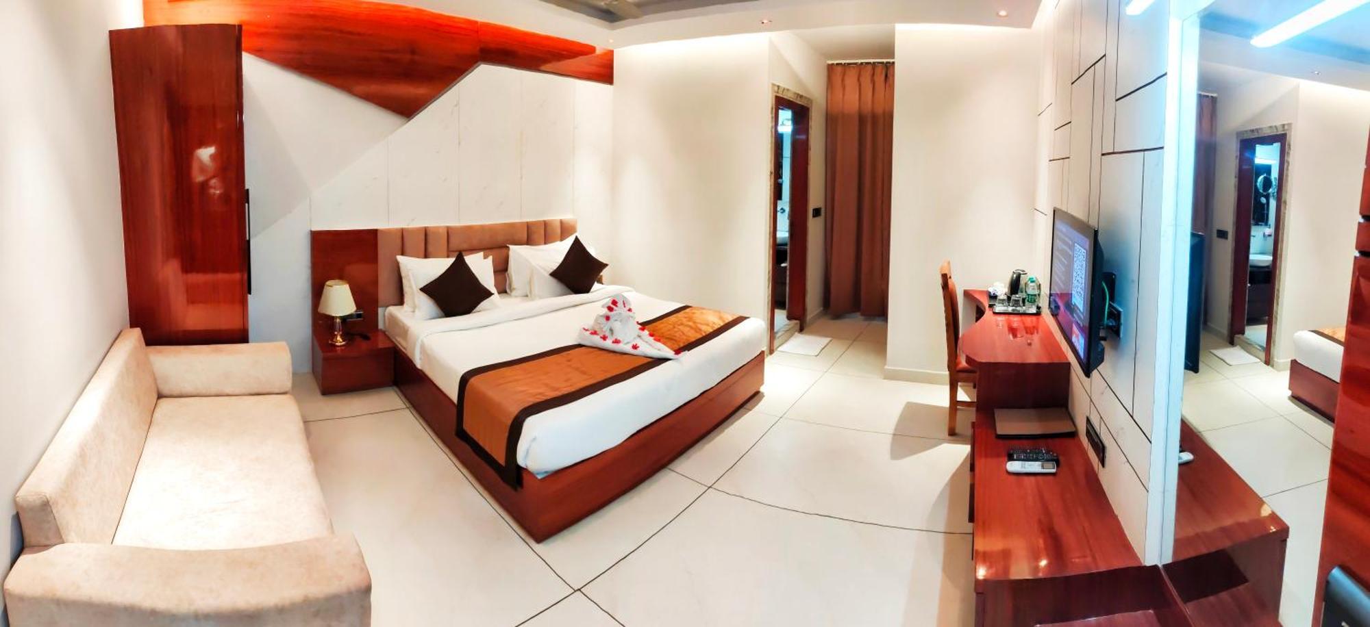 Hotel Suncity Palace Katihār Екстериор снимка