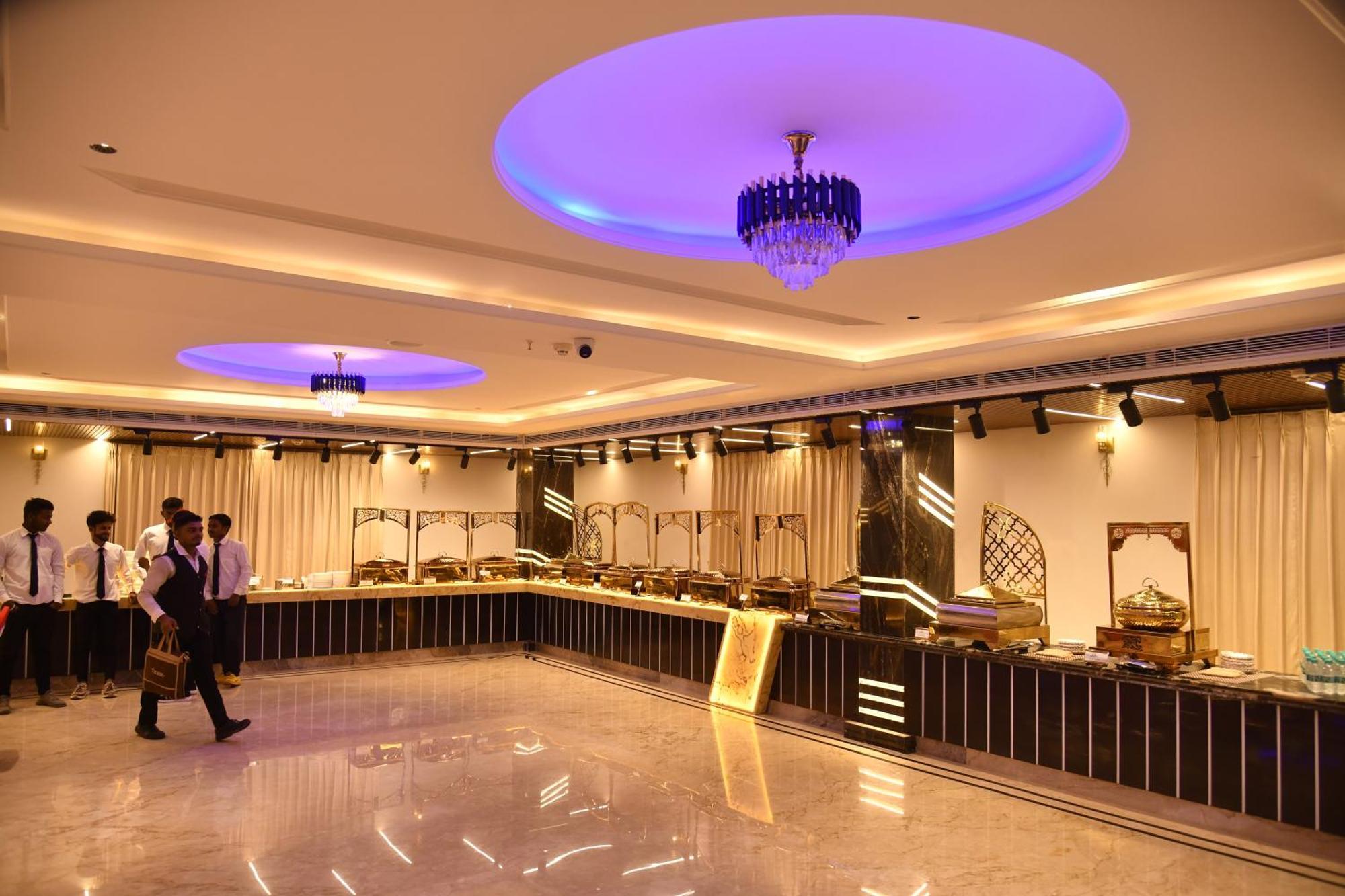 Hotel Suncity Palace Katihār Екстериор снимка