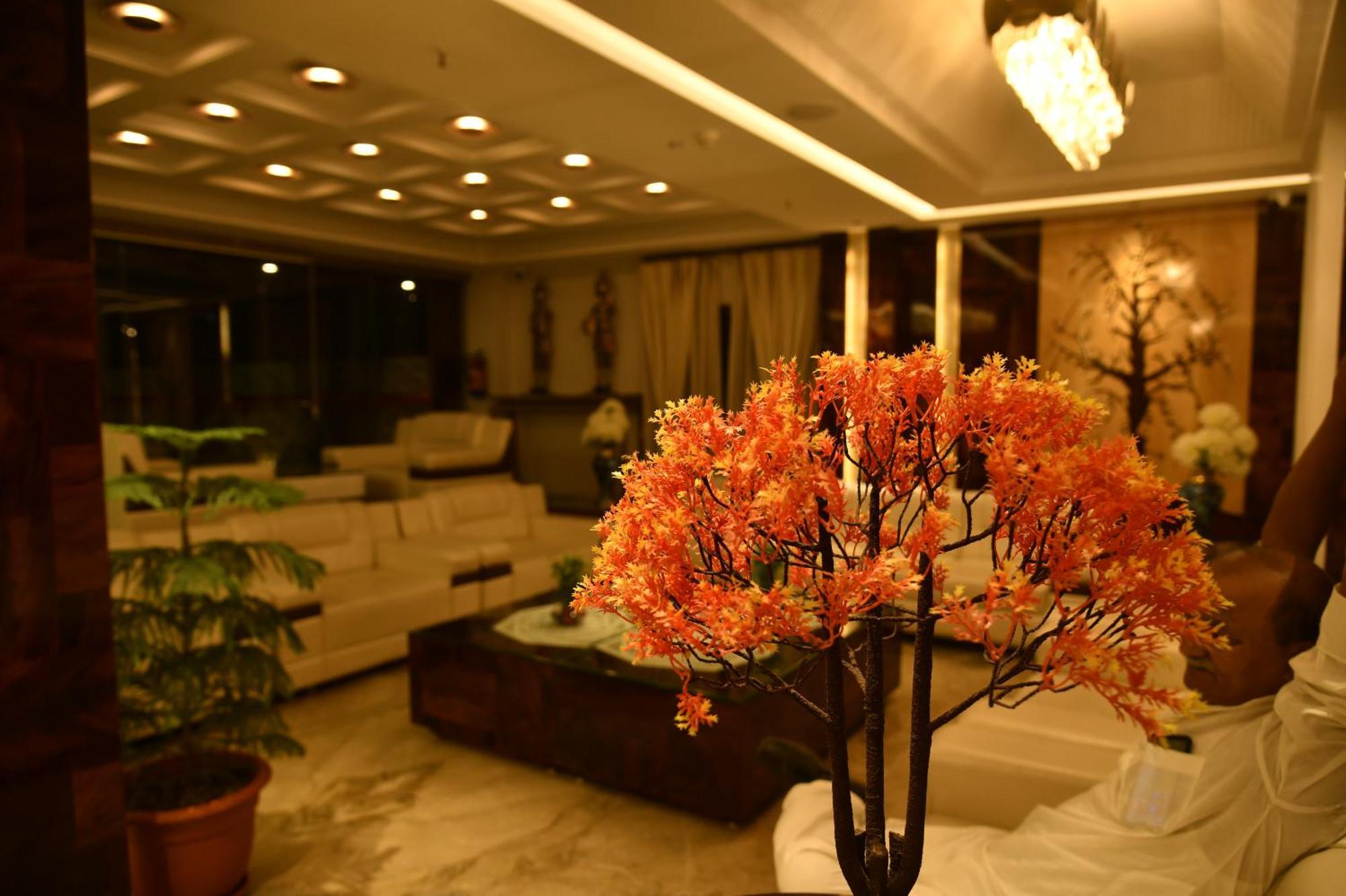 Hotel Suncity Palace Katihār Екстериор снимка