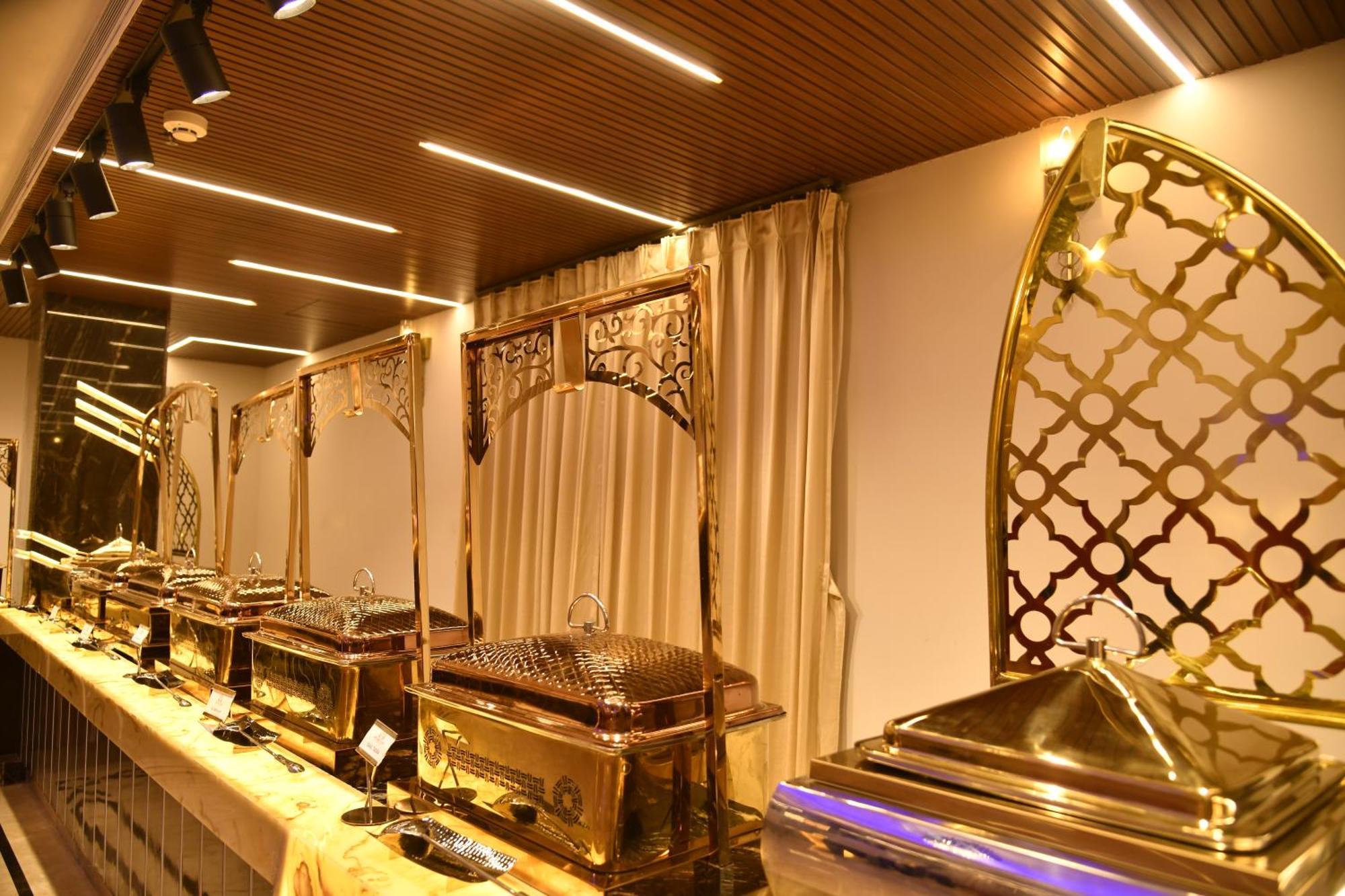 Hotel Suncity Palace Katihār Екстериор снимка